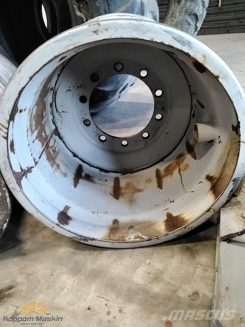 Valmet 890 24x26,5 Pneumatiky, kola a ráfky