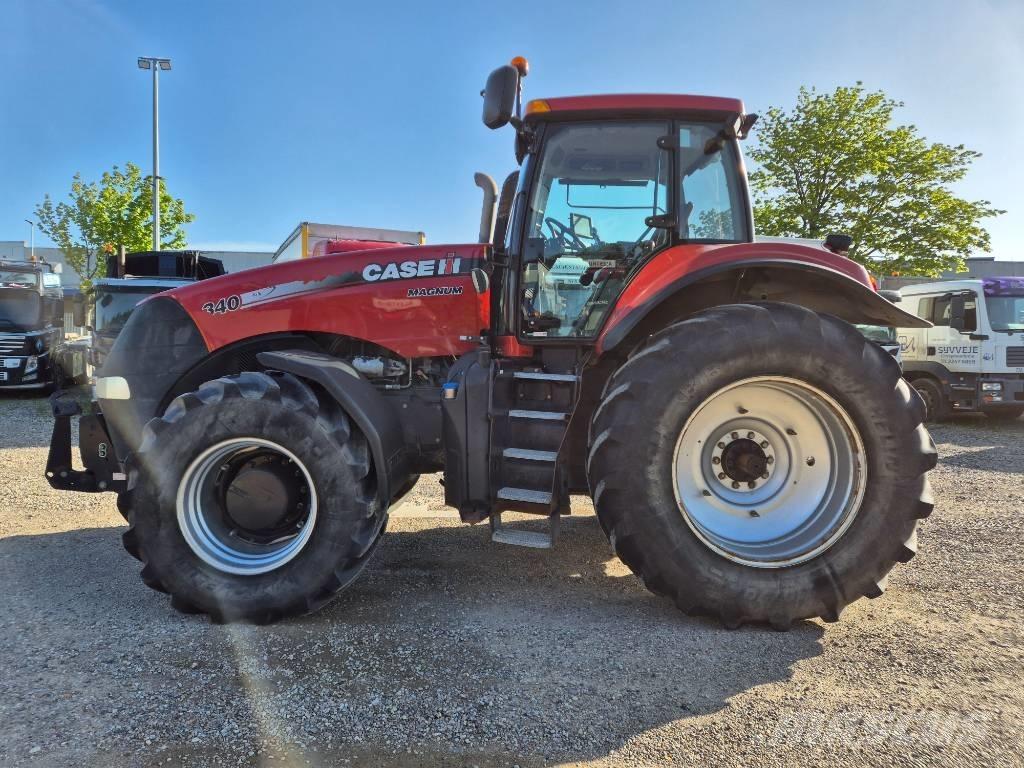 CASE IH Magnum 340 Traktory