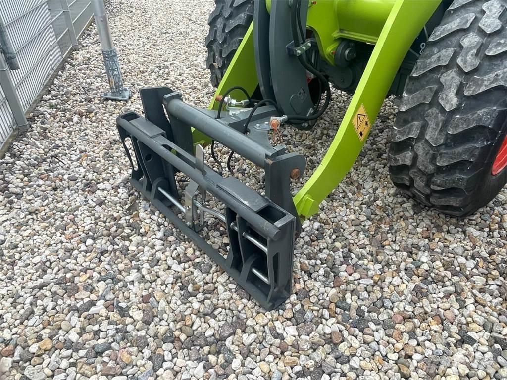 CLAAS Torion 535 Kolové nakladače