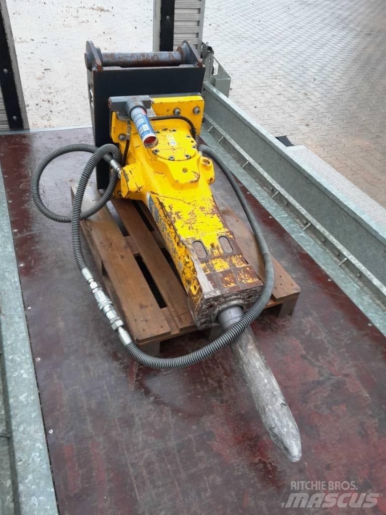 Epiroc SB702 Bourací kladiva / Sbíječky