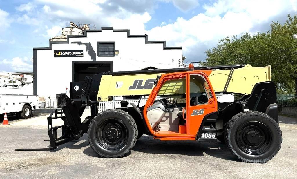 JLG 1055 Teleskopické manipulátory