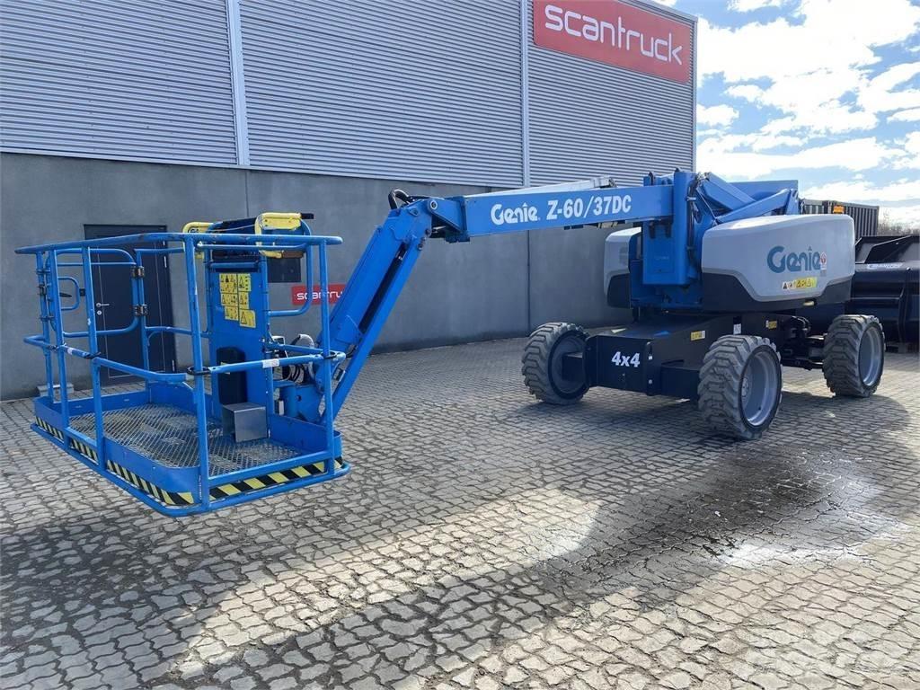 Genie Z60/37 DC Kloubové plošiny