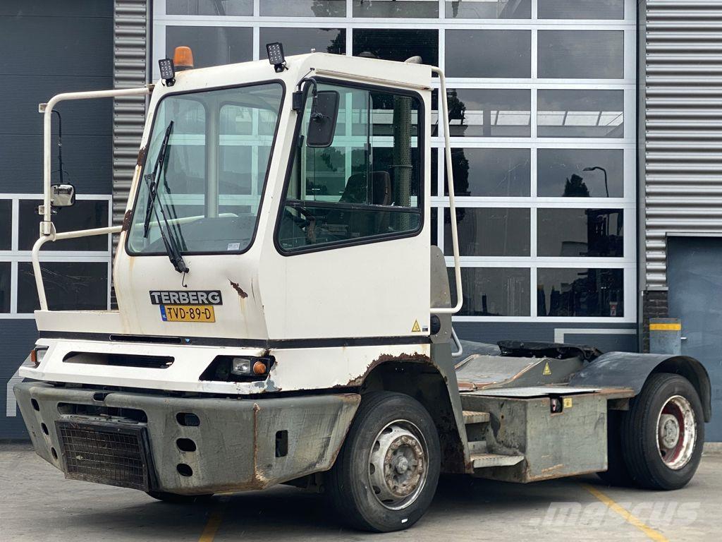 Terberg YT222 Tahače