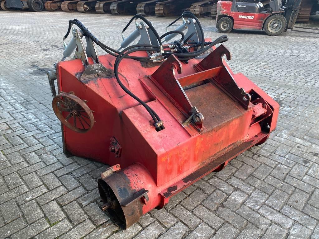 Kubota 520 Lopaty