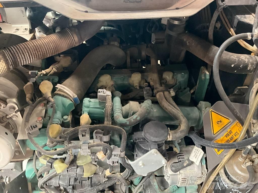 Volvo L 30 G Kolové nakladače