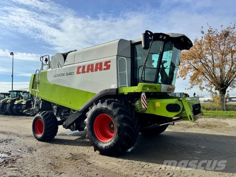 CLAAS LEXION 540 Sklízecí mlátičky