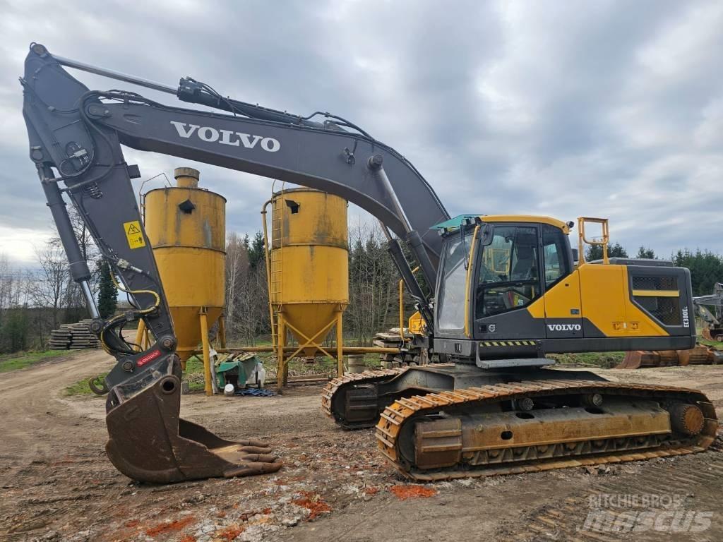 Volvo EC 300 EL Pásová rýpadla