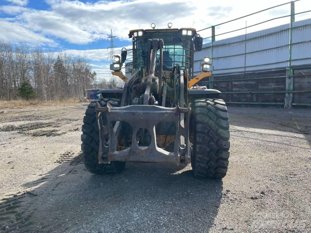 Volvo L 120 H Kolové nakladače