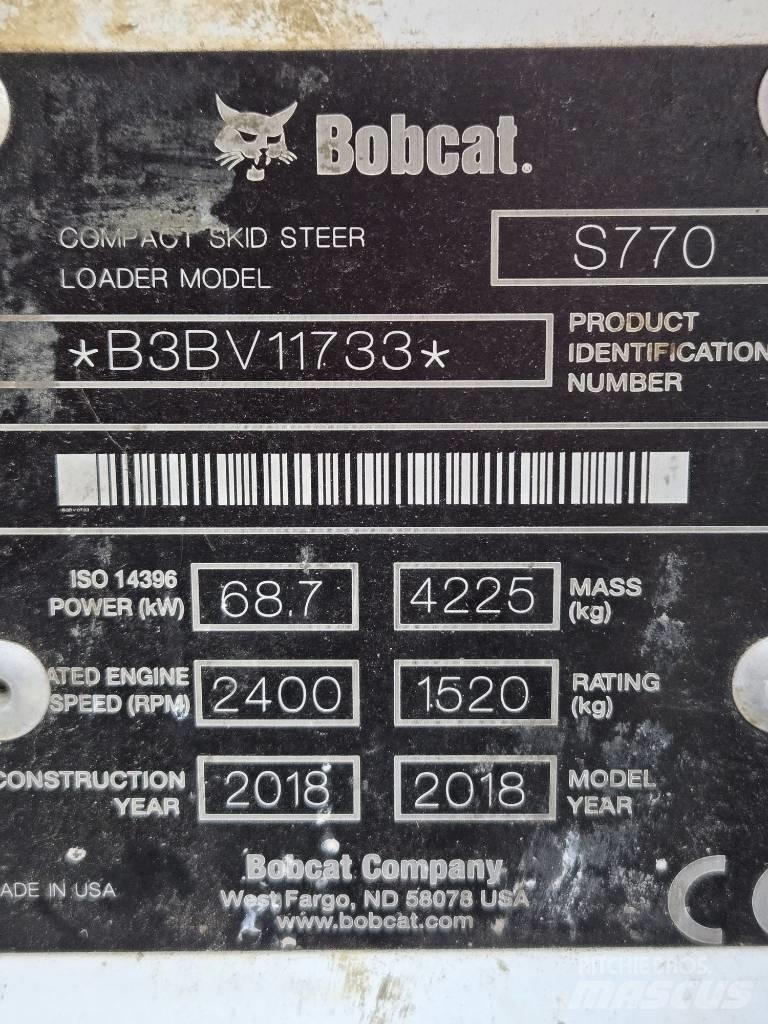 Bobcat S 770 Smykem řízené nakladače
