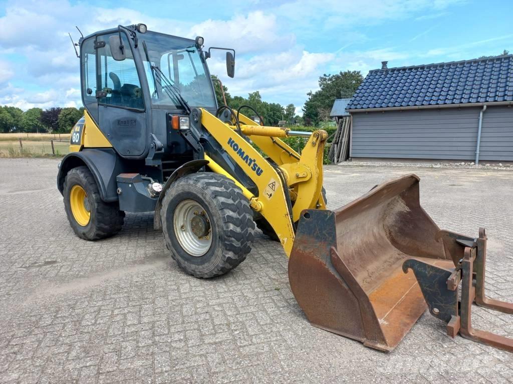 Komatsu WA 80-6 Kolové nakladače