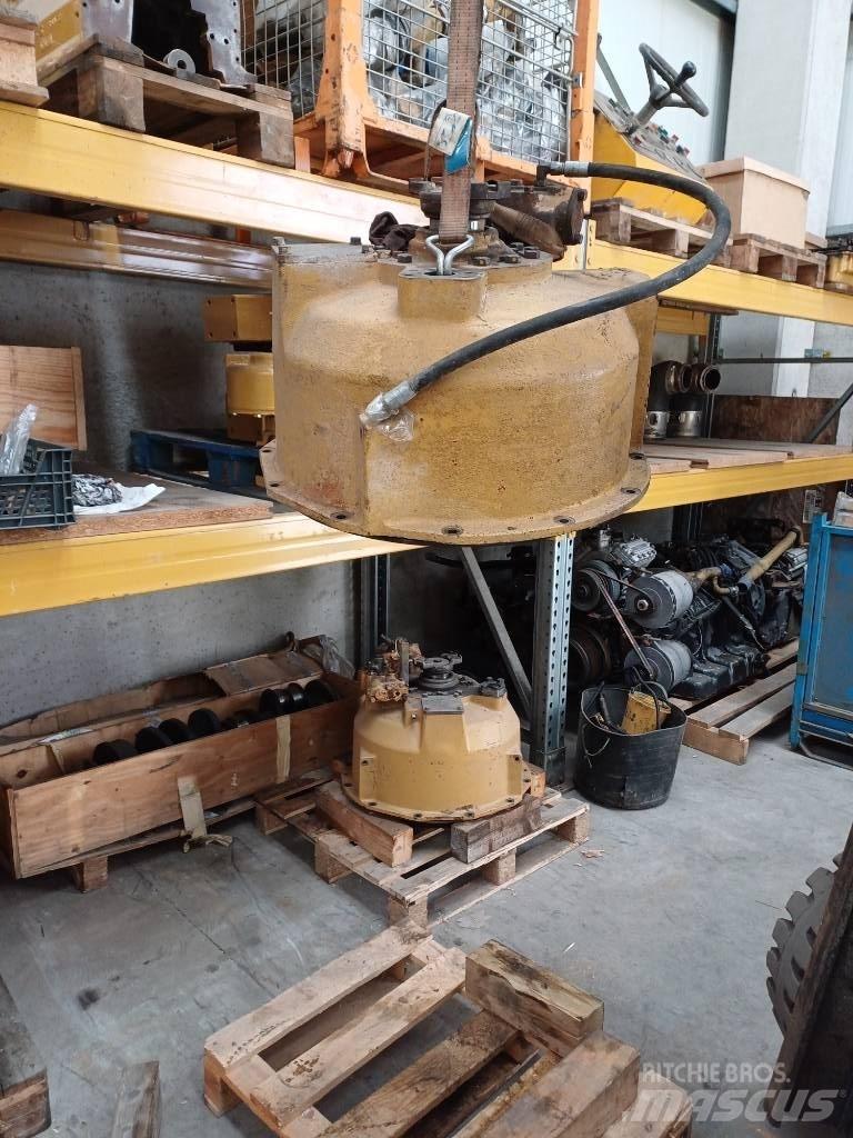 CAT 988 B Převodovka