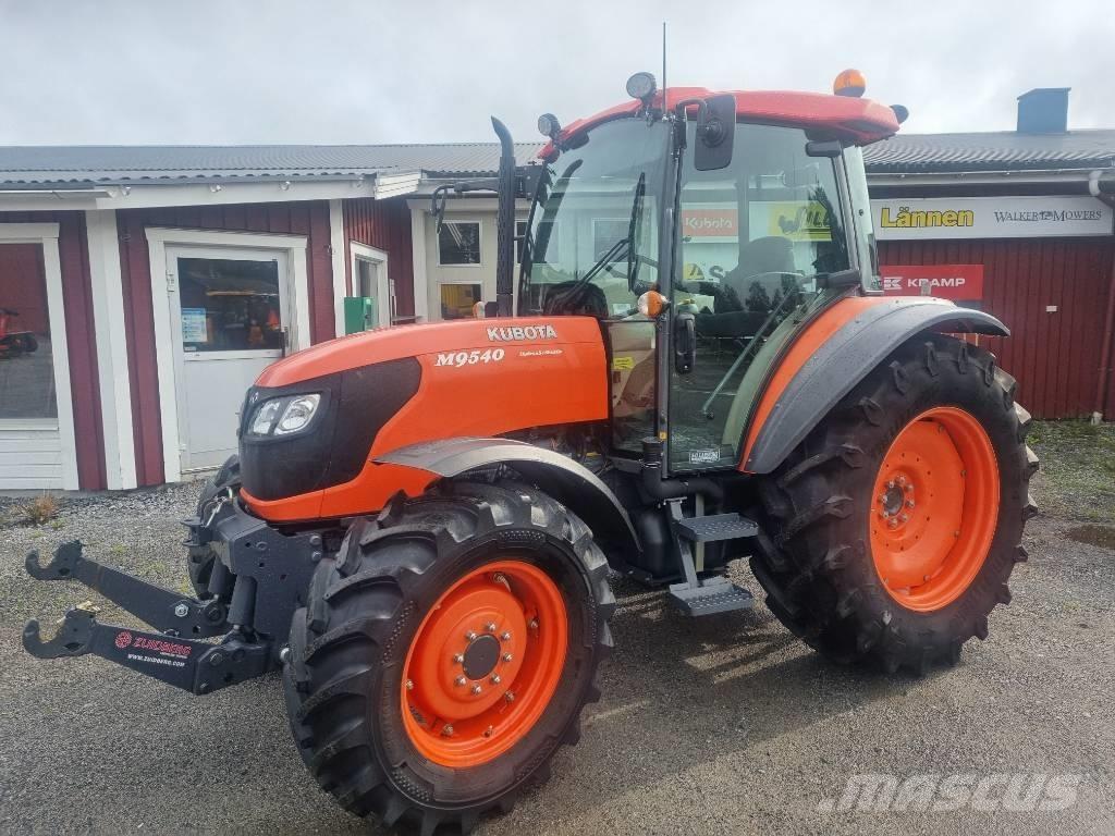 Kubota M 9540 Traktory