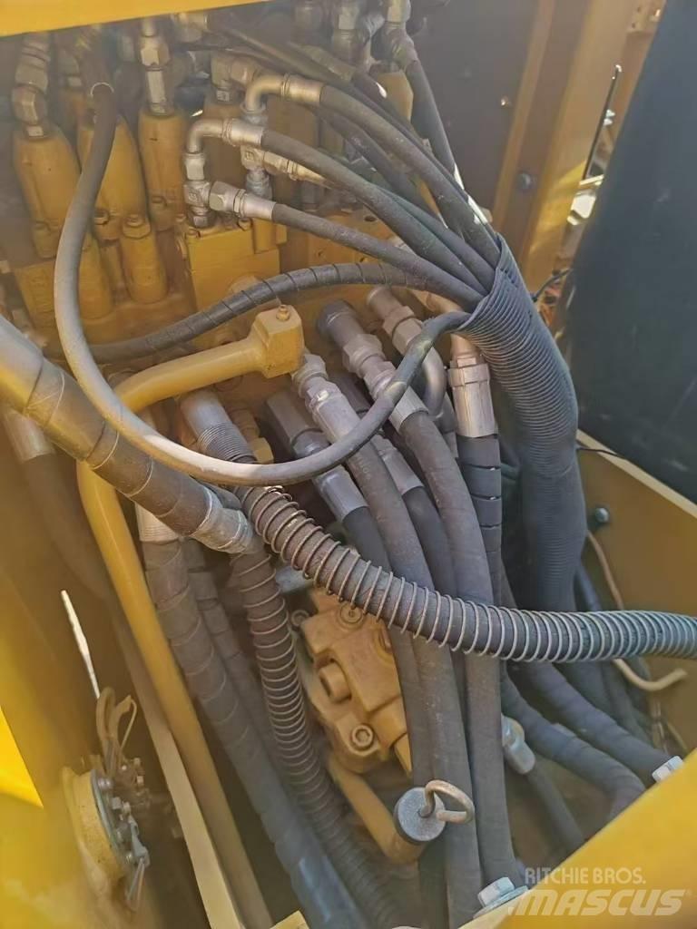 CAT 312 GC Pásová rýpadla