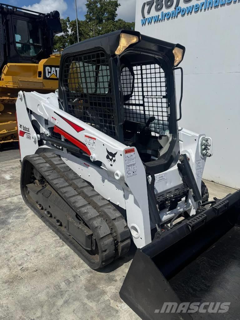 Bobcat T 550 Smykem řízené nakladače