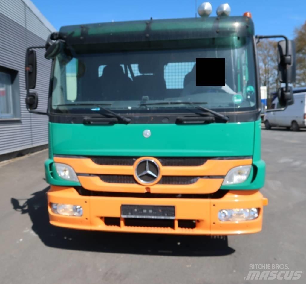 Mercedes-Benz 822 L Pick up/Valník