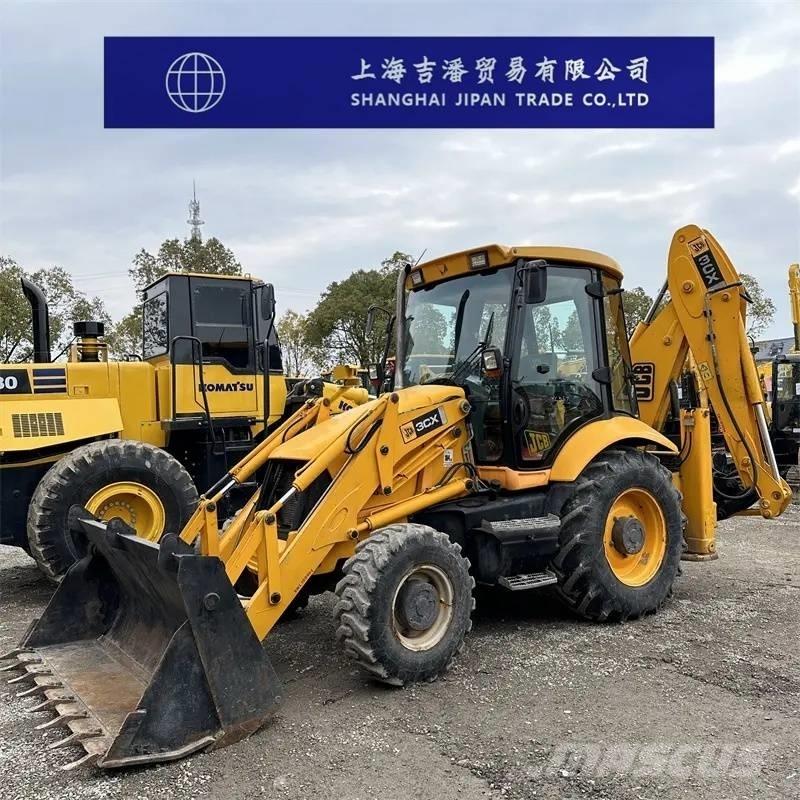JCB 3 CX Kolové nakladače