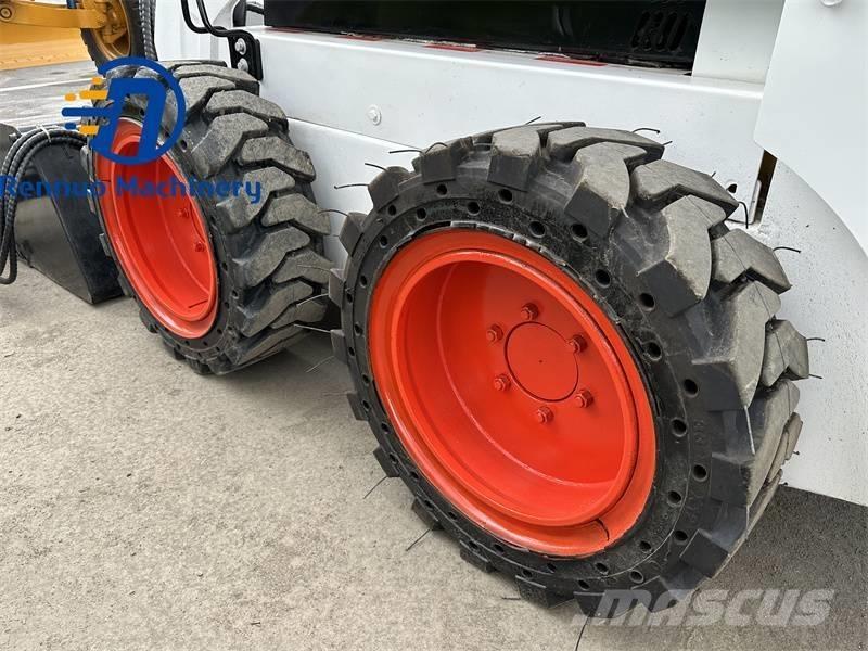 Bobcat S 16 Smykem řízené nakladače