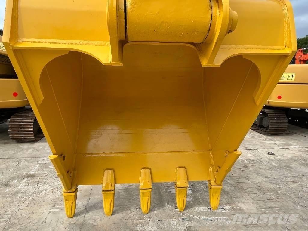 Komatsu pc400-8 Pásová rýpadla