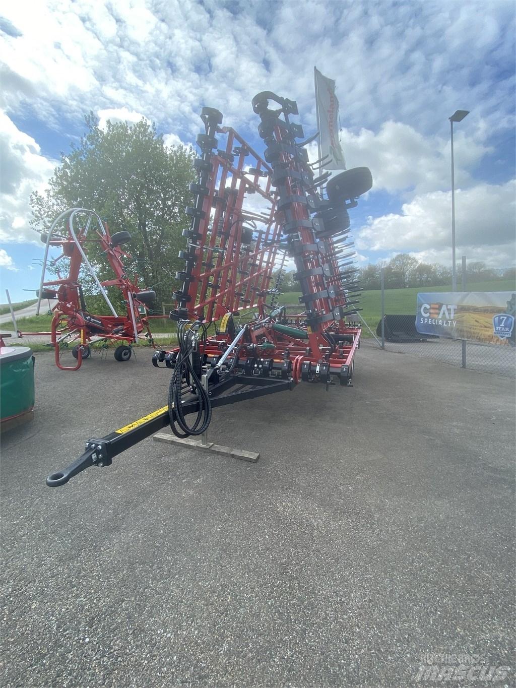 Kverneland Tiger 800 Rotační brány a půdní frézy