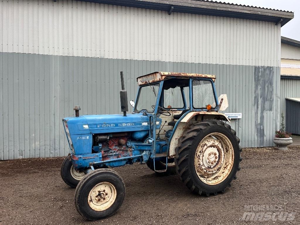 Ford 5000 Y Traktory