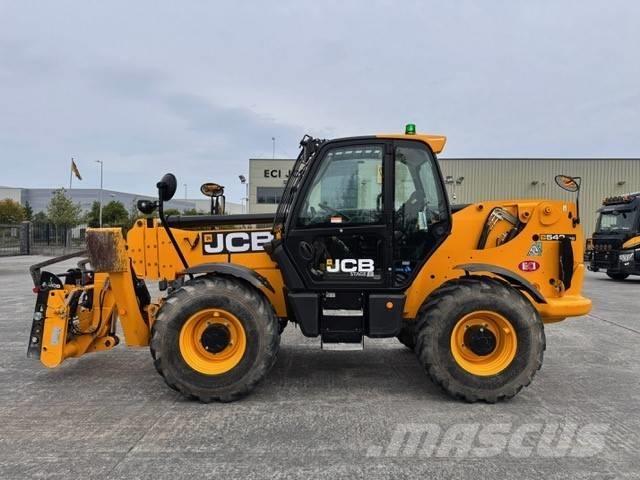 JCB 540-170 Teleskopické manipulátory