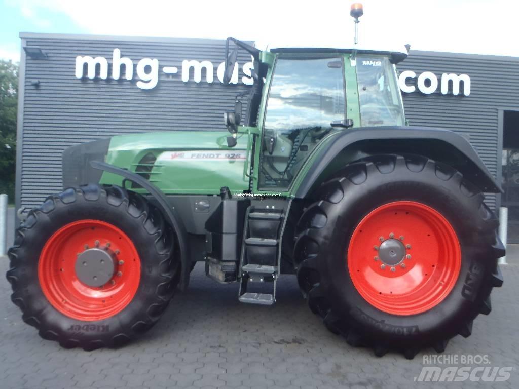 Fendt 926 Vario TMS Traktory