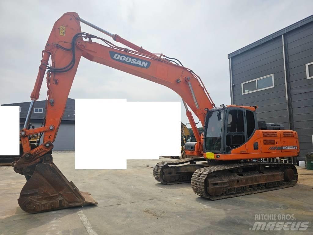 Doosan DX 300 LC-3 Pásová rýpadla
