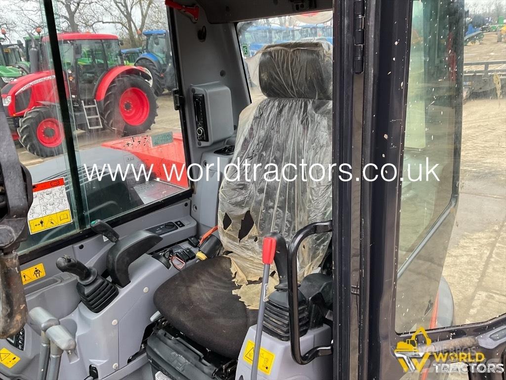 Kubota KX 080-4 Midi rýpadla 7t - 12t