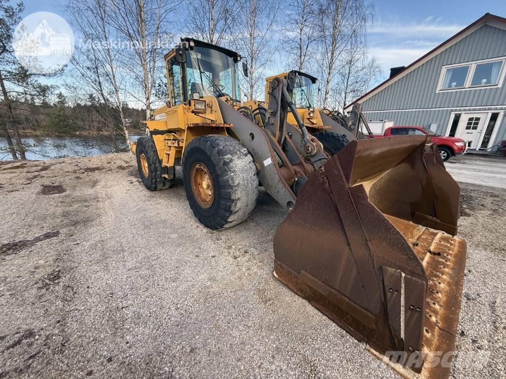 Volvo L 120 C Kolové nakladače