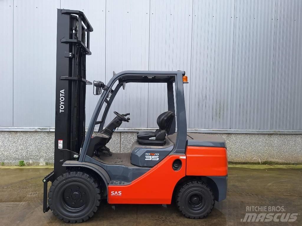 Toyota 52-2 FD JF 35 Dieselové vozíky