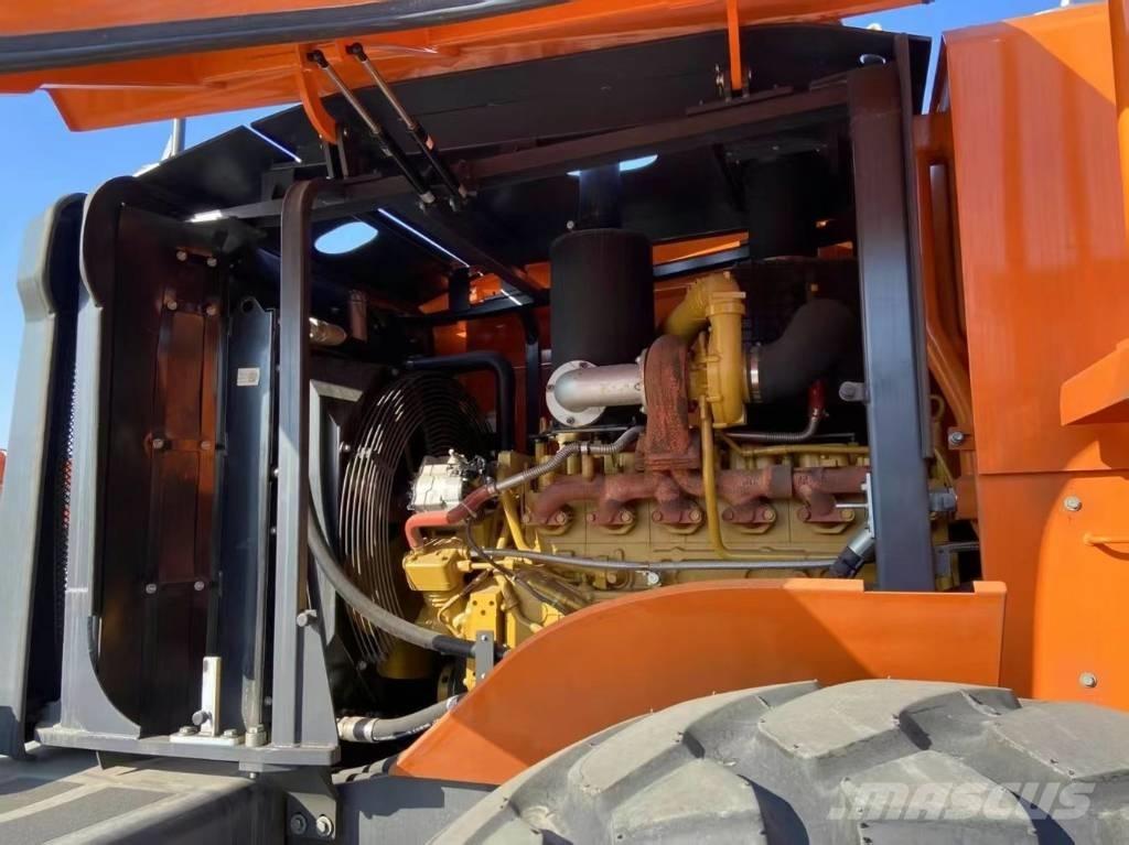 Develon SD 320 Kolové nakladače