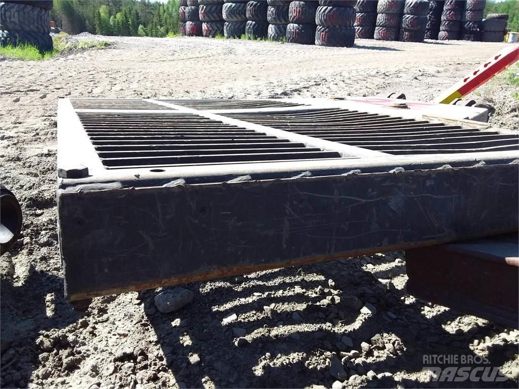 Valmet 840.3 Další komponenty