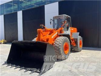Hitachi LX 210 E Kolové nakladače