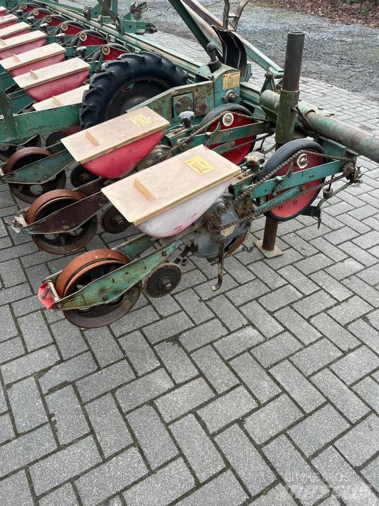 Vicon Monozentra S Přesné secí stroje