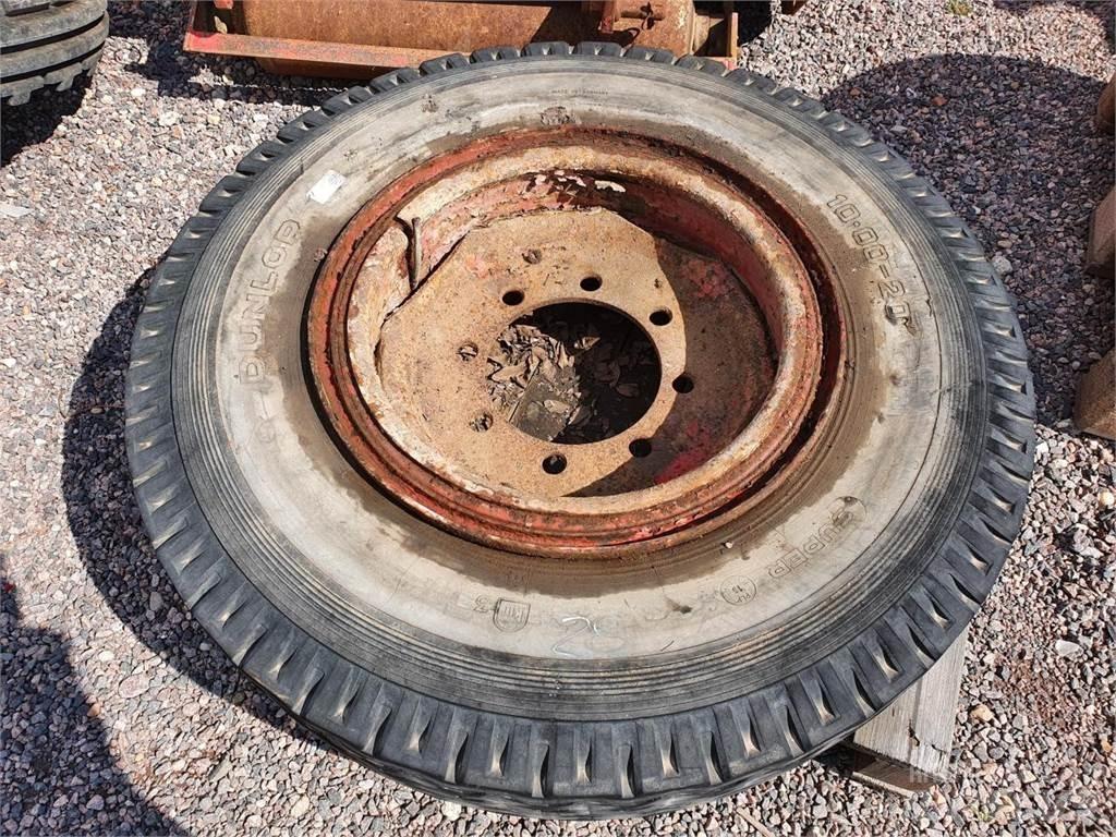 Dunlop 10.00-20 Pneumatiky, kola a ráfky