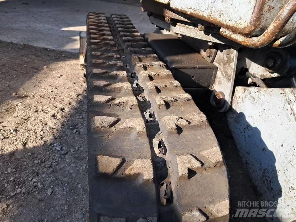 Brokk 180 Mini rýpadla < 7t