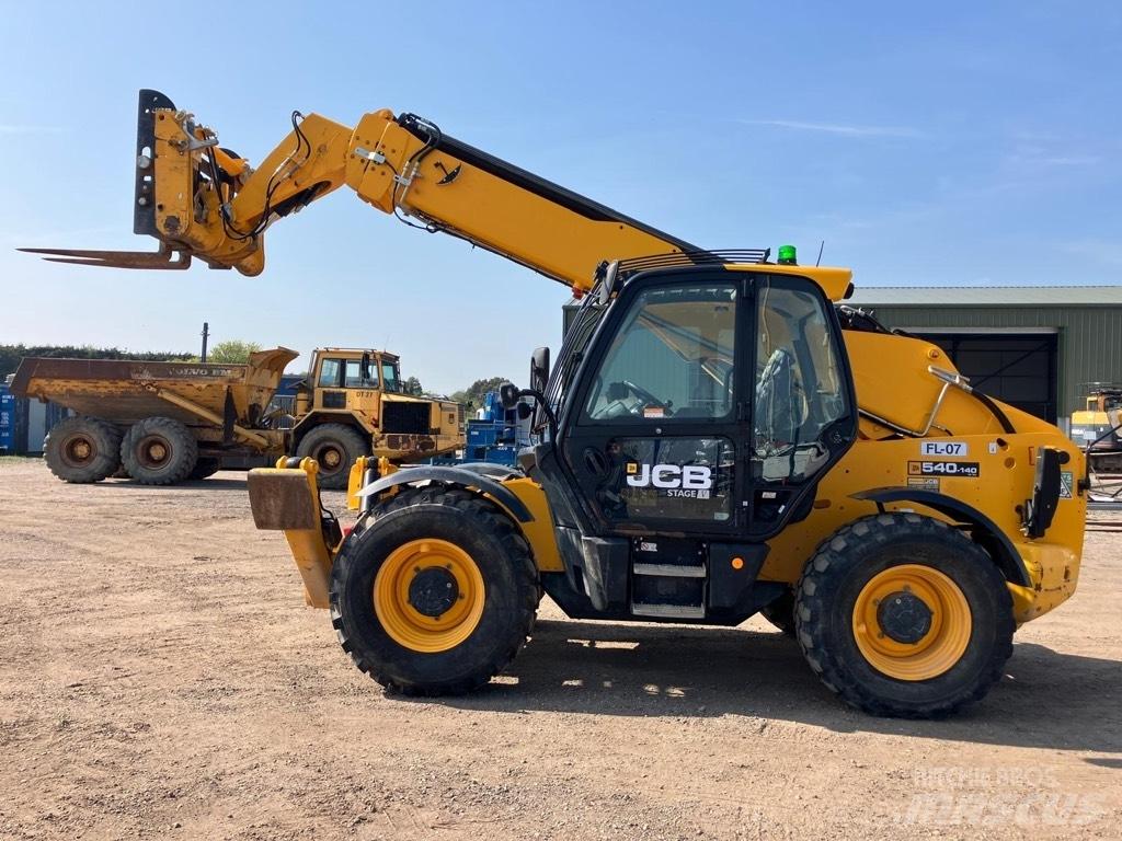 JCB 540-140 Teleskopické manipulátory