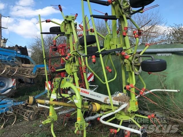 CLAAS Volto 900 Obraceče a shrabovače sena