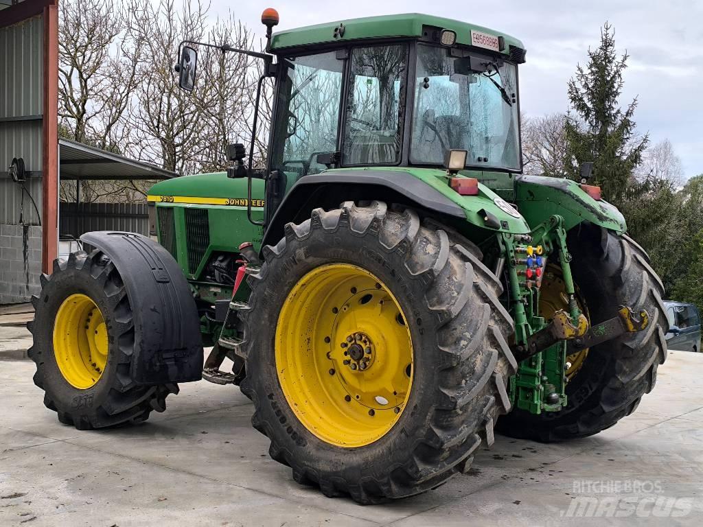 John Deere 7810 Traktory