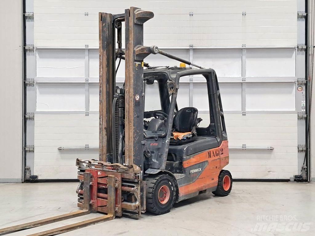 Linde E25-01 Akumulátorové vozíky