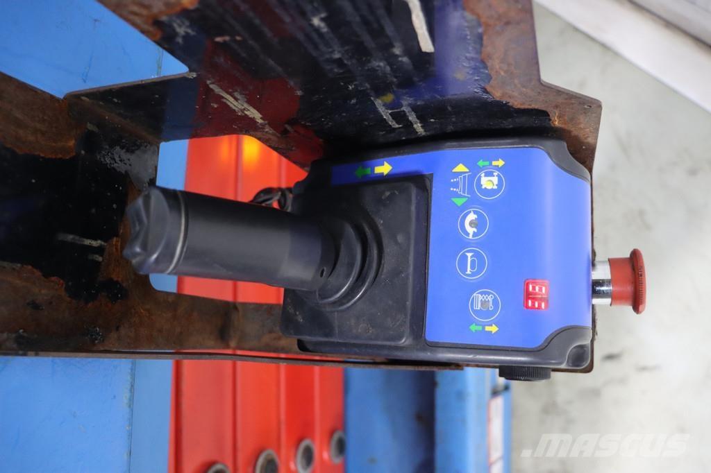 Mantall XE140W Nůžková zvedací plošina