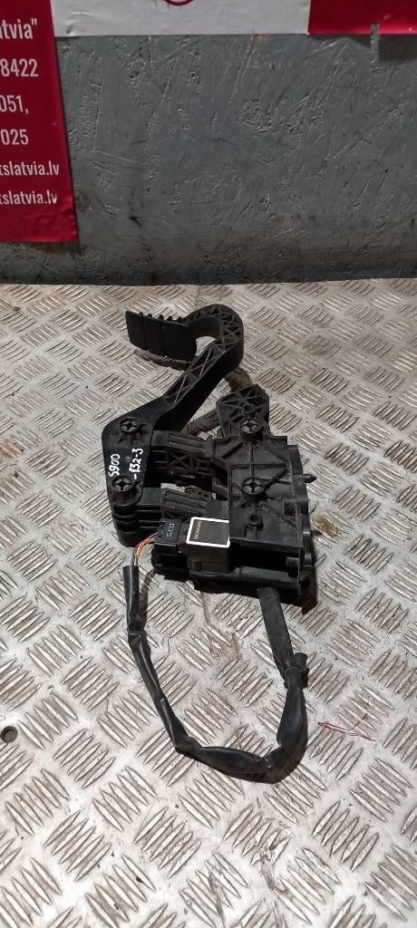 Scania R 480   1753411 Kabiny a interiér