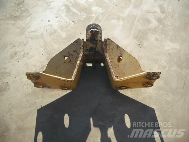Komatsu D65EX PX Pásové dozery