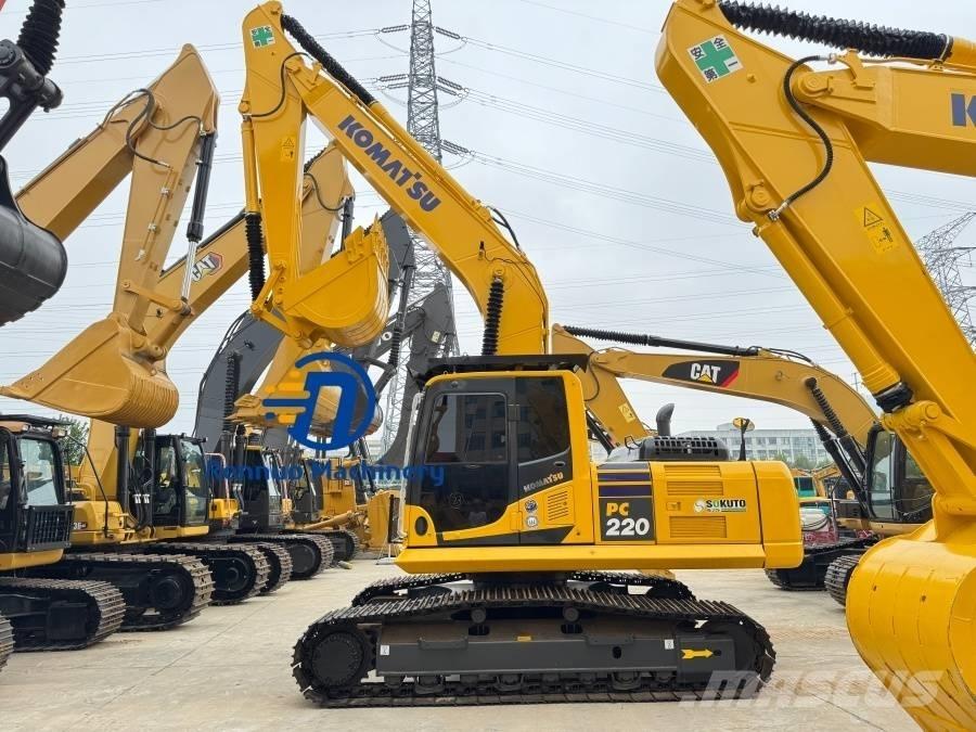 Komatsu PC 220-8 Pásová rýpadla