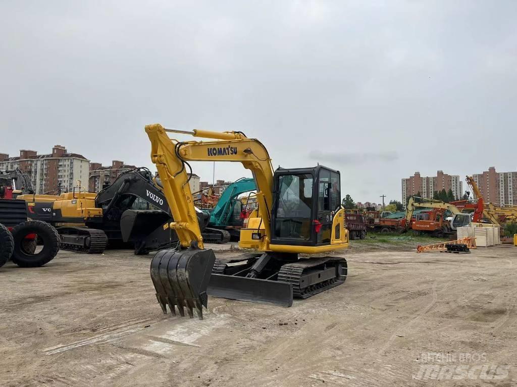 Komatsu PC 70-8 Pásová rýpadla