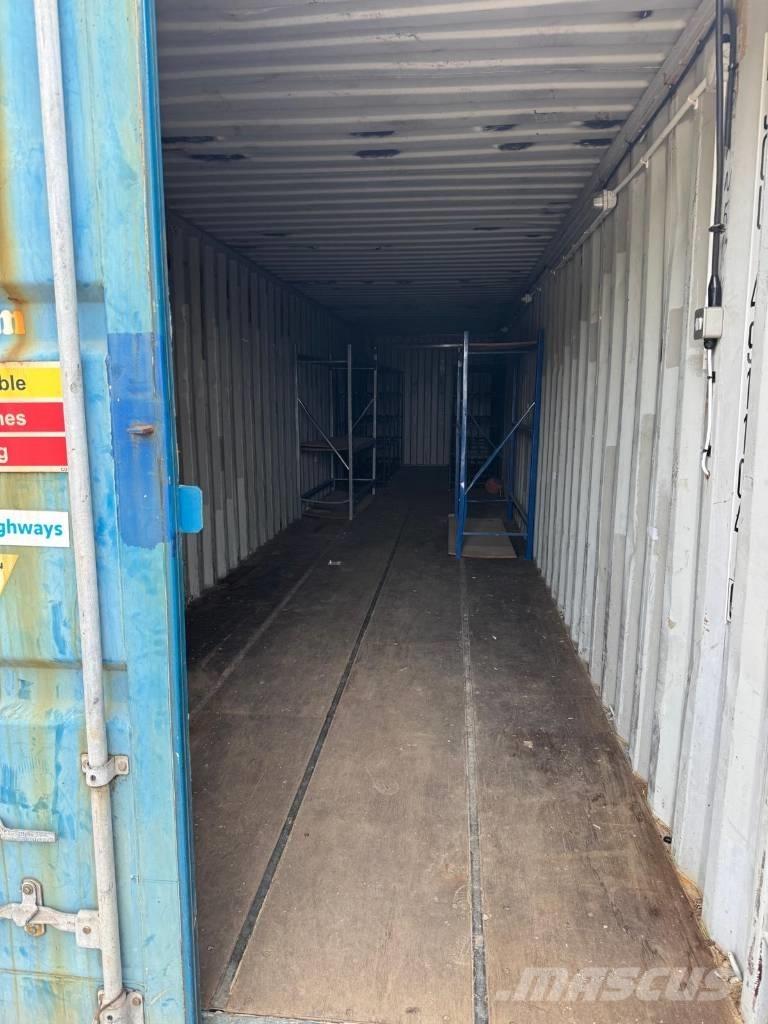 CONTAINER 40FT Skladové kontejnery