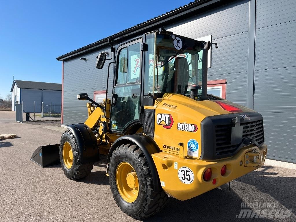 CAT 908M-22 1670Tim Kolové nakladače