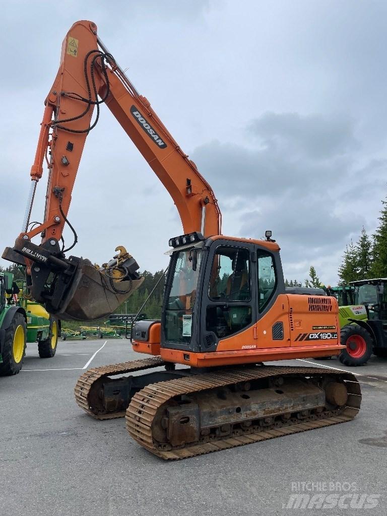 Doosan DX 160 Pásová rýpadla