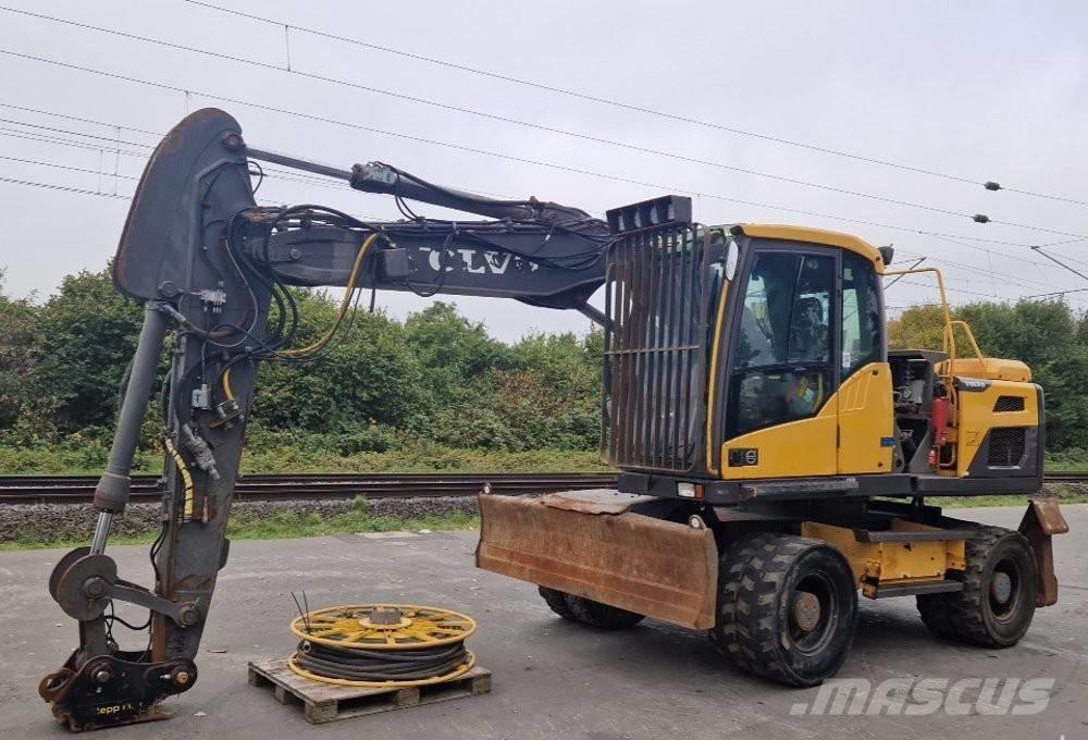 Volvo EW 140 D Kolová rýpadla