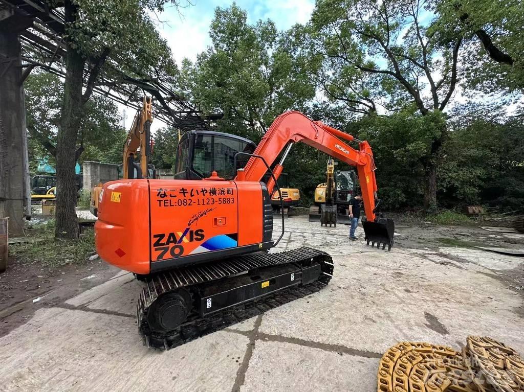 Hitachi 70 Pásová rýpadla